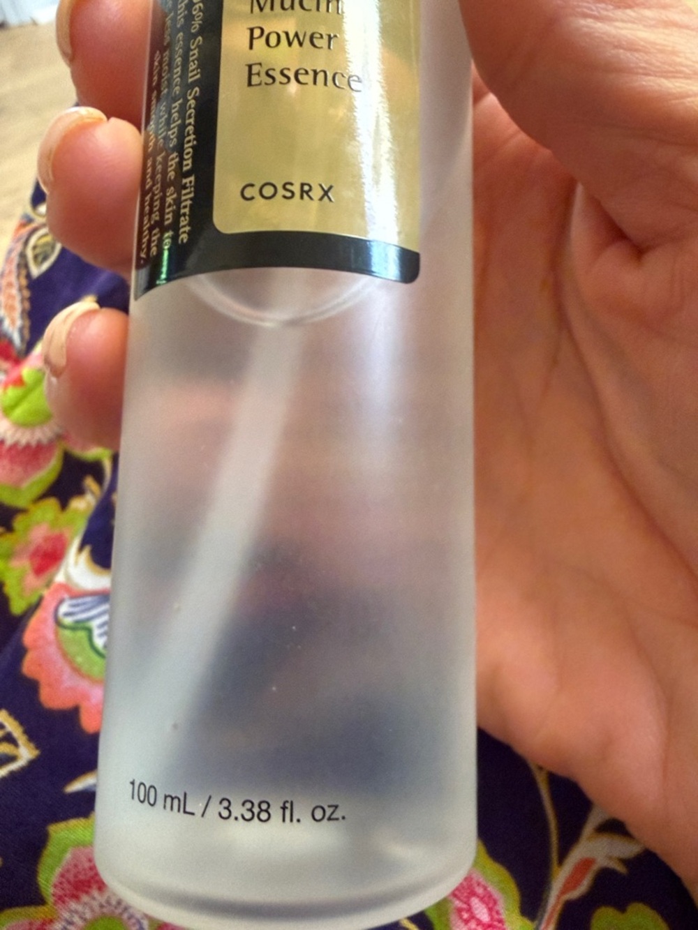 COS Clear Frosted Pump Bottle Skincare Essence - Picture 4 of 4
